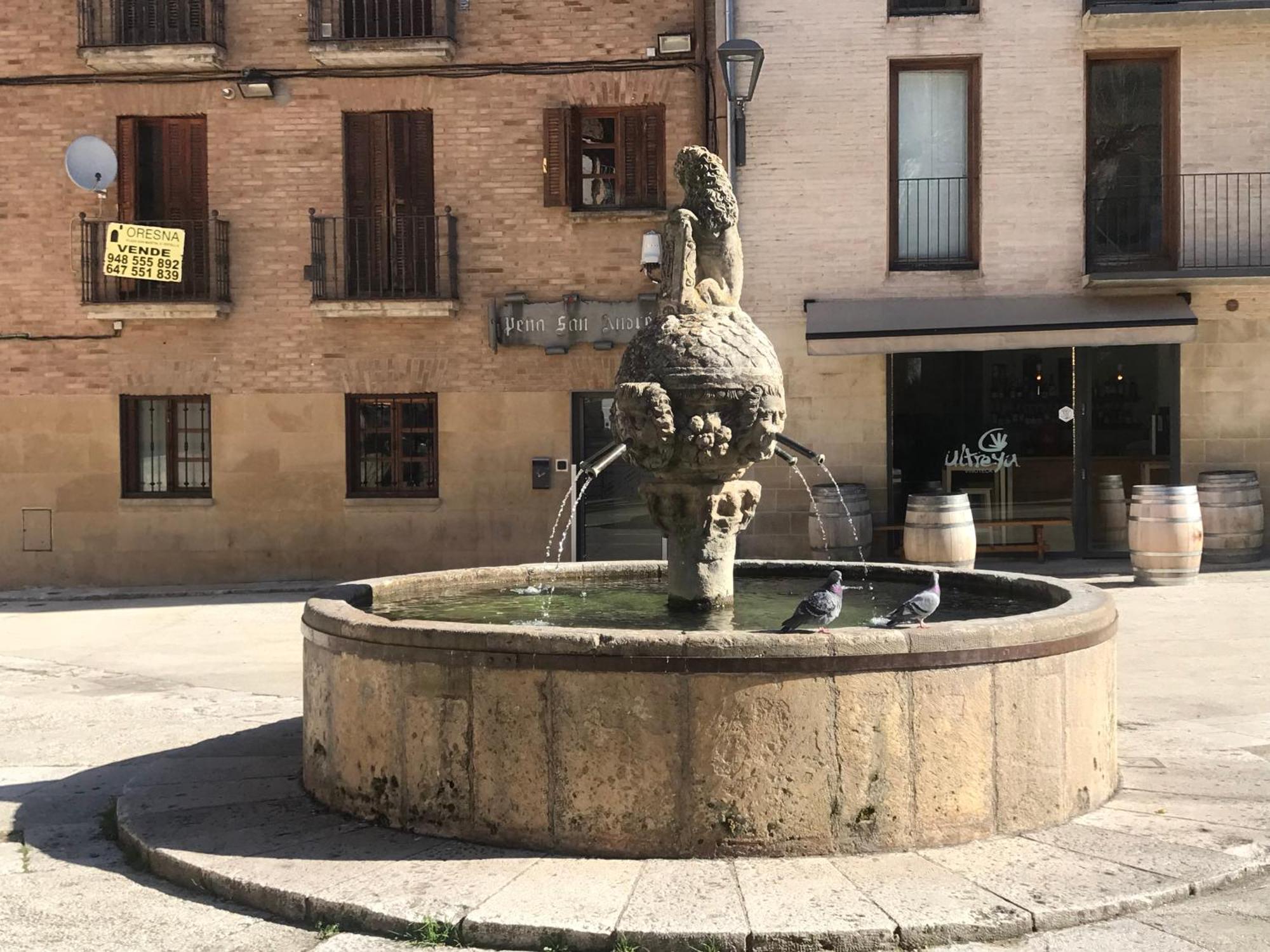 Ferienwohnung Apartamento Turistico Calle Nueva Estella Exterior foto